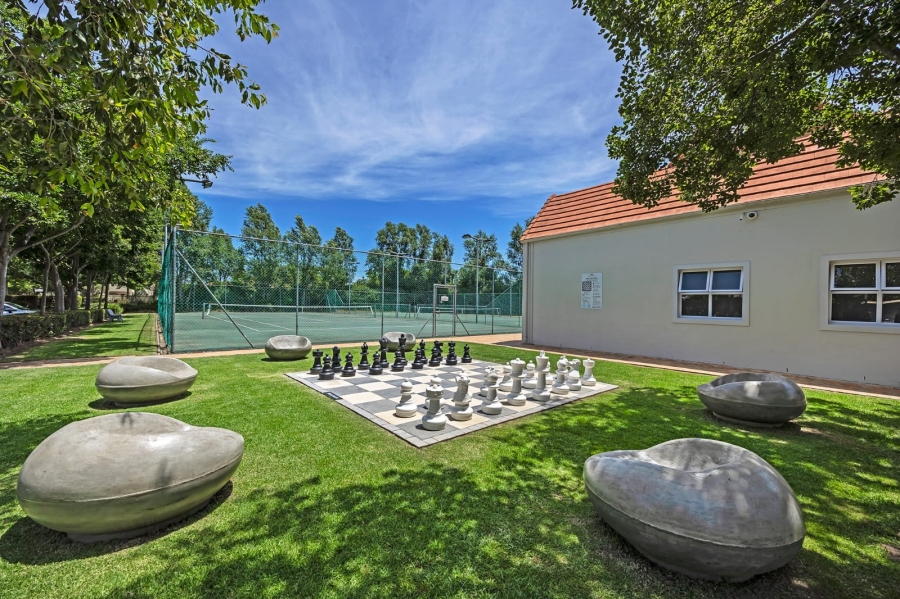 4 Bedroom Property for Sale in Boschenmeer Golf Country Estate Western Cape